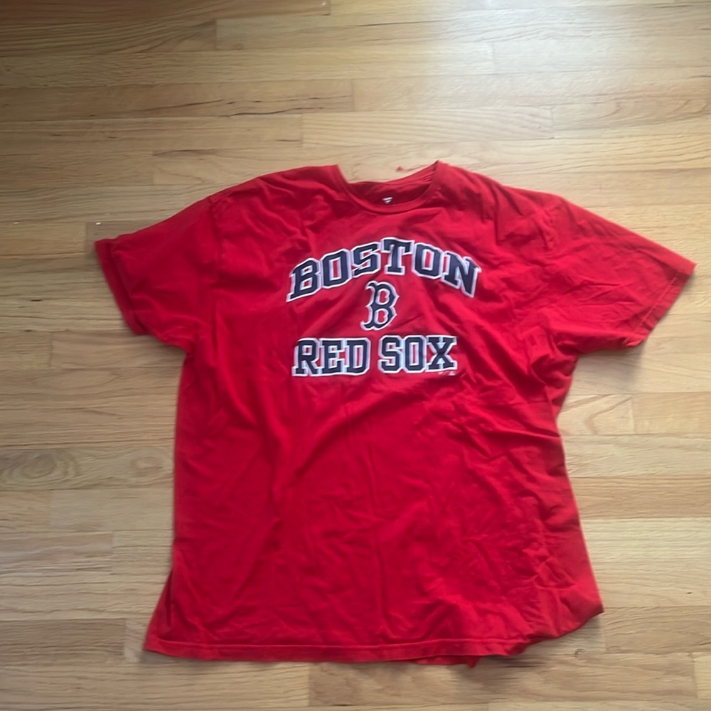 Red Sox t-shirt
